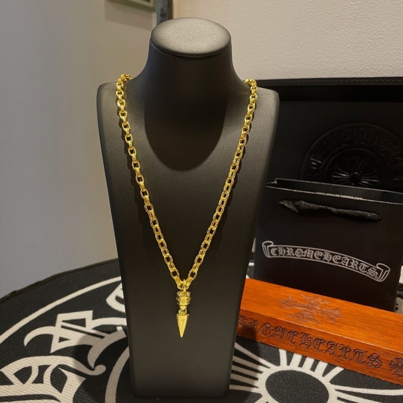 Ch**me He**ts necklaces